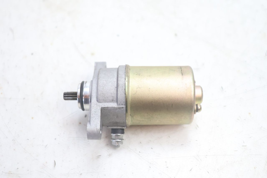 photo de ROZRUSZNIK JM MOTORS R-MAX TECH 50 (2024 - 2026) - Zoom stanu zużycia