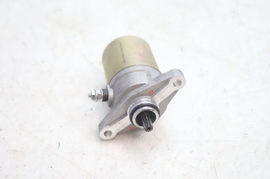 photo de ROZRUSZNIK JM MOTORS R-MAX TECH 50 (2024 - 2026) - Widok ogólny