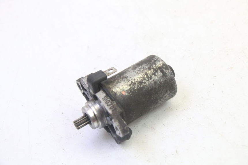 photo de ROZRUSZNIK APRILIA SR R 2T LC 50 (2018 - 2021) - Widok główny