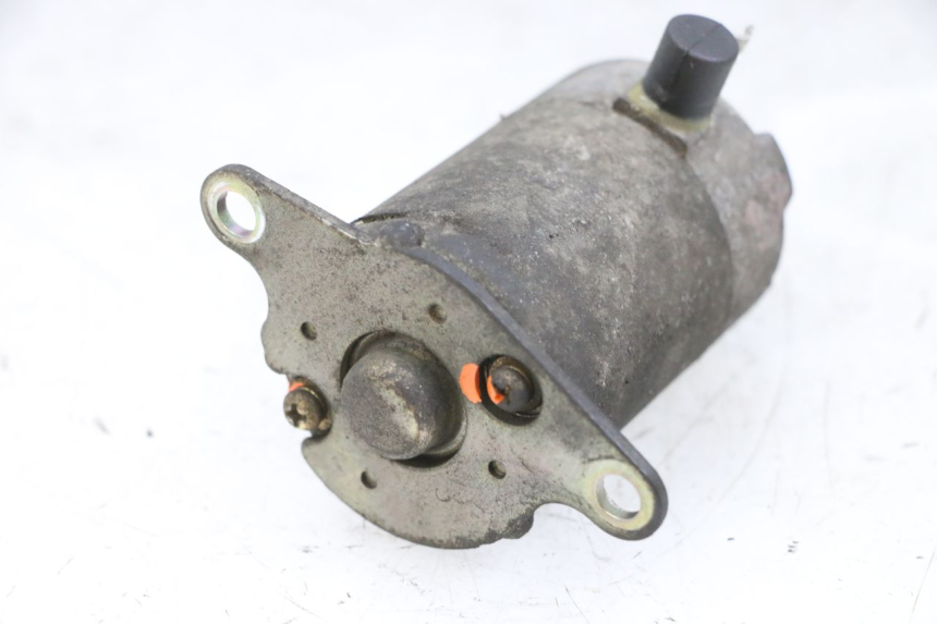 photo de ROZRUSZNIK PEUGEOT TWEET PRO EFI 4T 50 (2021 - 2022) - Inny kąt widzenia