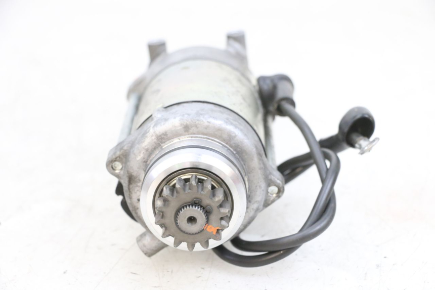 photo de ROZRUSZNIK KAWASAKI ZR 7 750 (1999 - 2004) - Inny kąt widzenia