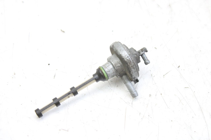 photo de ODMA ZBIORNIKA PALIWA PEUGEOT ELYSTAR 50 (2002 - 2014) - Zoom stanu zużycia