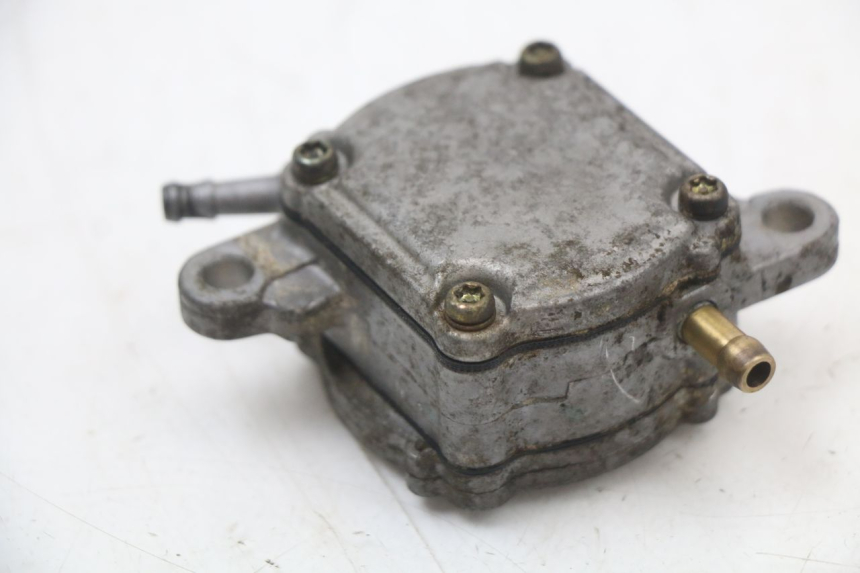 photo de ODMA ZBIORNIKA PALIWA HONDA FES PANTHEON 2T 125 (1998 - 2002) - Inny kąt widzenia