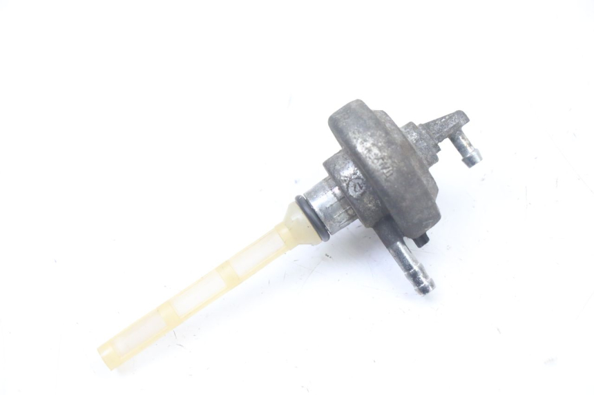 photo de ODMA ZBIORNIKA PALIWA PIAGGIO VESPA GRANTURISMO 125 (2003 - 2007) - Zoom stanu zużycia