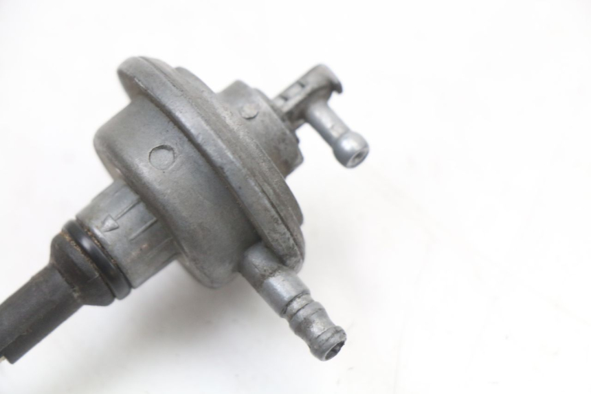 photo de ODMA ZBIORNIKA PALIWA APRILIA SR CARB LC 2T 50 (2004 - 2012) - Inny kąt widzenia