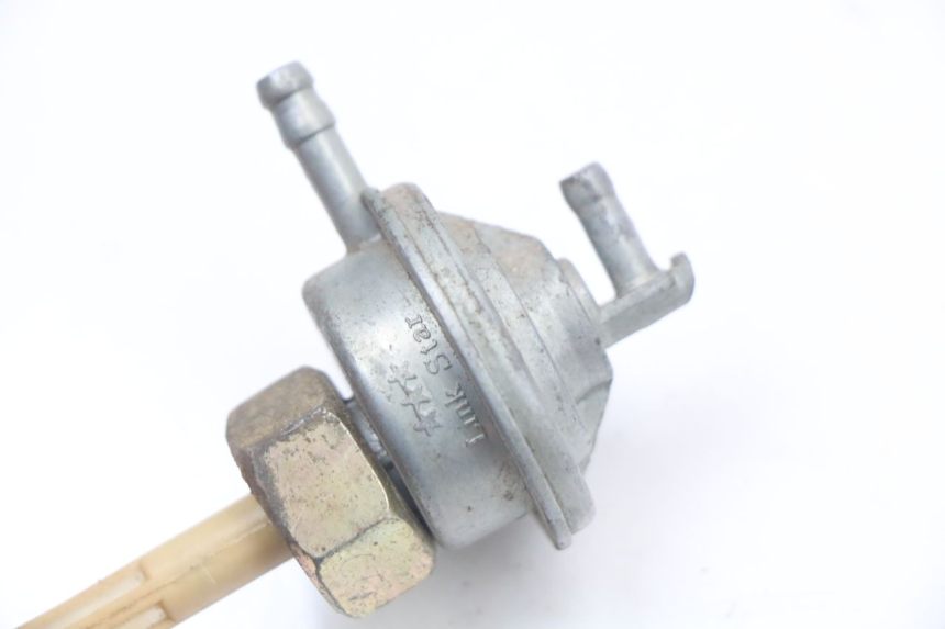 photo de ODMA ZBIORNIKA PALIWA BEELINE VELOCE 4T 50 (2011 - 2020) - Zoom stanu zużycia