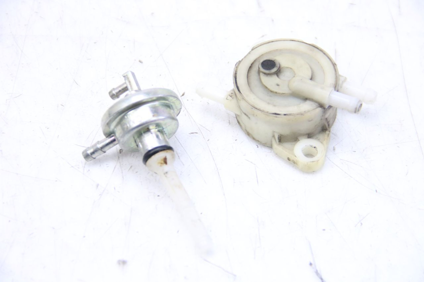 photo de ODMA ZBIORNIKA PALIWA PIAGGIO VESPA GRANTURISMO 125 (2003 - 2007) - Zoom stanu zużycia