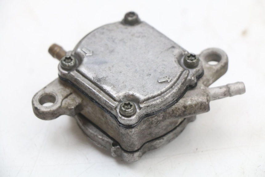 photo de ODMA ZBIORNIKA PALIWA PEUGEOT VIVACITY NEW 4T 50 (2008 - 2017) - Zoom stanu zużycia