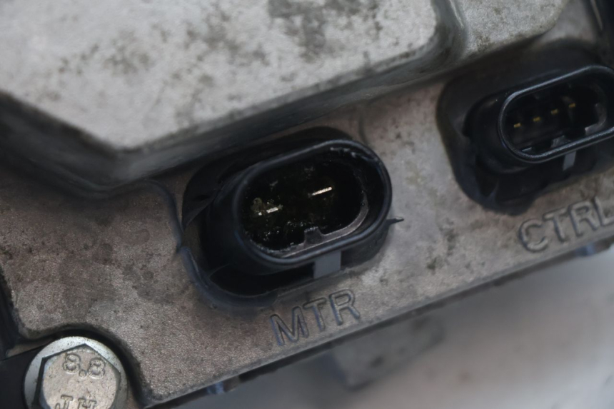 photo de WSPOMAGANIE KIEROWNICY CAN-AM SPYDER RS 1000 (2008 - 2012) - Zoom stanu zużycia