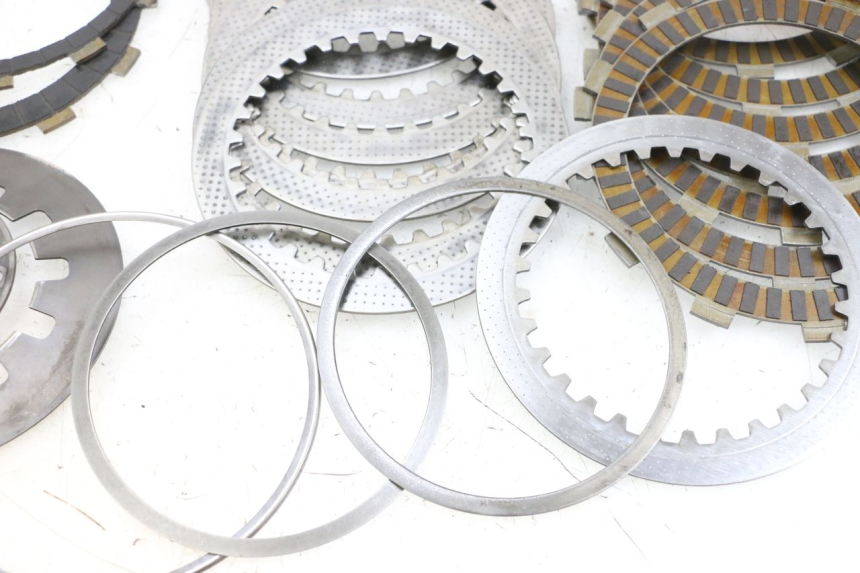 photo de TARCZA SPRZĘGŁA YAMAHA FJR ABS 1300 (2006 - 2012) - Inny kąt widzenia