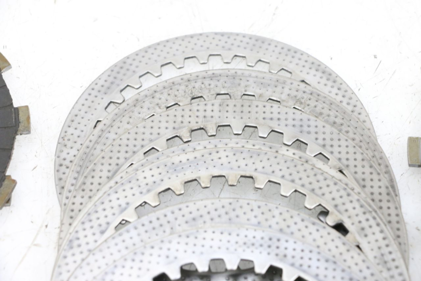 photo de TARCZA SPRZĘGŁA YAMAHA FJR ABS 1300 (2006 - 2012) - Punkty mocowania