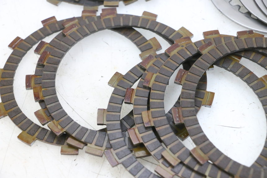 photo de TARCZA SPRZĘGŁA YAMAHA TDM ABS 900 (2002 - 2014) - Zoom stanu zużycia