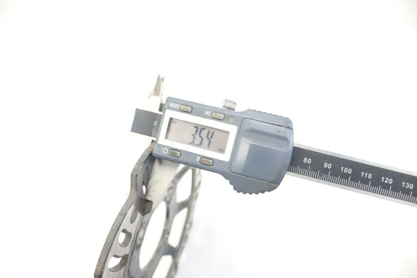 photo de TARCZA HAMULCOWA TYLNA CCR DIRT BIKE 125 - Zbliżenie techniczne