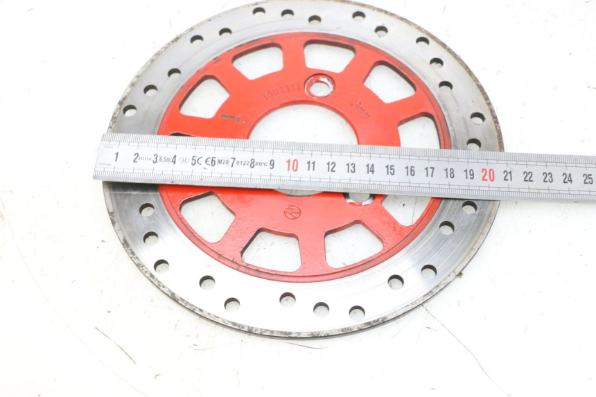 photo de TARCZA HAMULCOWA TYLNA JM MOTORS GTS 125 (2015 - 2019) - Inny kąt widzenia