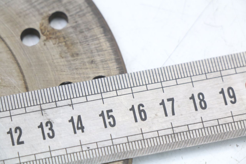 photo de TARCZA HAMULCOWA TYLNA HYTRACK HY S 4X4 410 (2013 - 2016) - Inny kąt widzenia