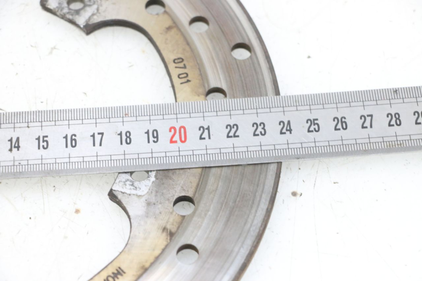 photo de TARCZA HAMULCOWA TYLNA PIAGGIO MP3 HPE 300 (2019 - 2026) - Zoom stanu zużycia