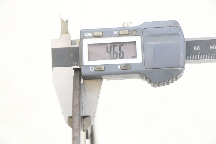 photo de TARCZA HAMULCOWA TYLNA PIAGGIO MP3 LT 400 (2007 - 2012) - Inny kąt widzenia