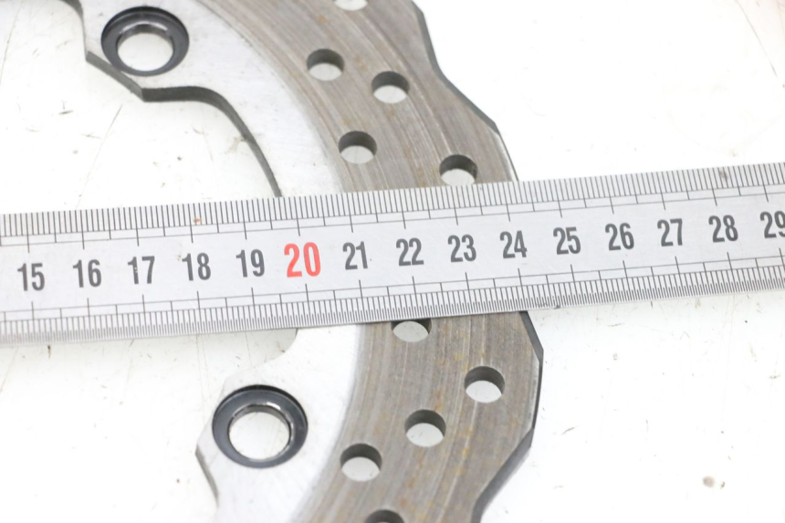 photo de TARCZA HAMULCOWA TYLNA YAMAHA MT-07 MT07 ABS 700 (2018 - 2020) - Szczegół części