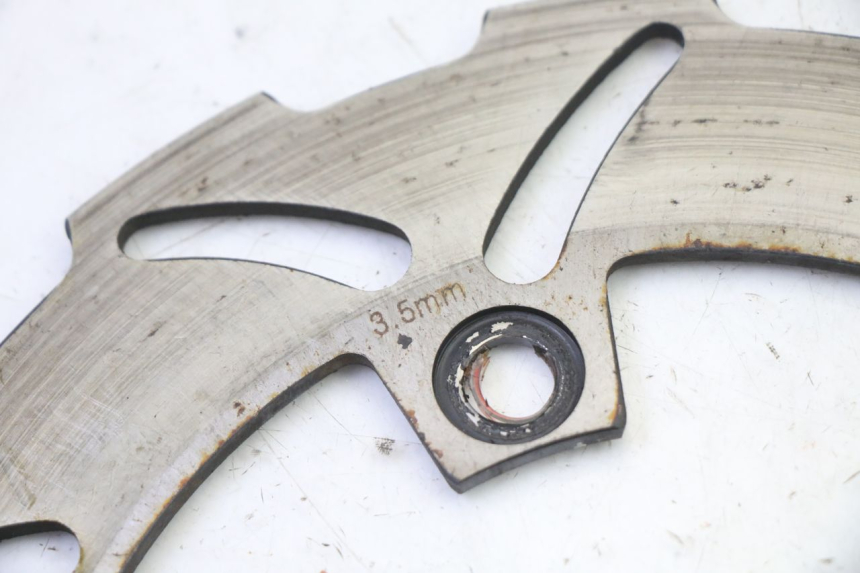 photo de TARCZA HAMULCOWA TYLNA MAG POWER R-STREET 50 (2016 - 2025) - Zbliżenie techniczne