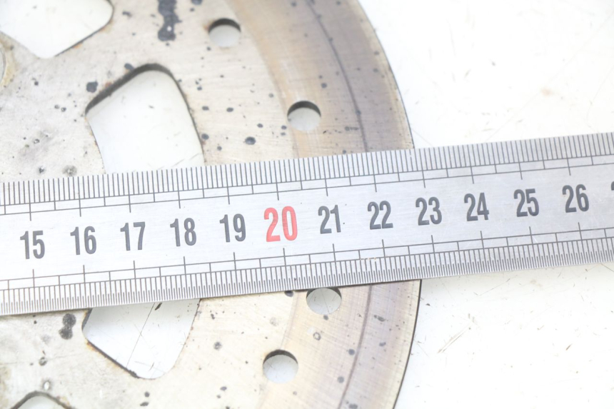 photo de TARCZA HAMULCOWA TYLNA SPY RACING F3 350 (2015 - 2022) - Szczegół części