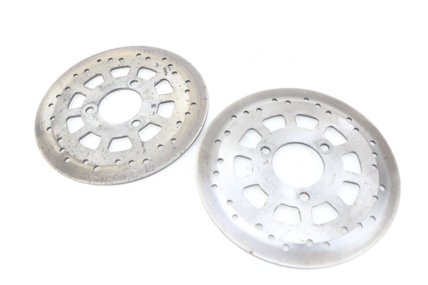 photo de TARCZA HAMULCOWA TYLNA SPY RACING F3 350 (2015 - 2022) - Widok ogólny