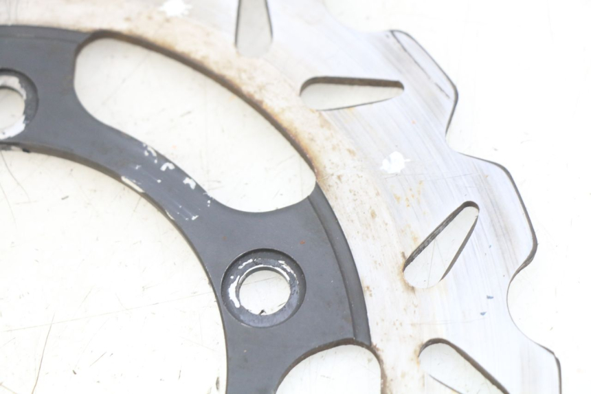 photo de TARCZA HAMULCOWA TYLNA YAMASAKI RAPTOR 50 (2013 - 2018) - Zbliżenie techniczne