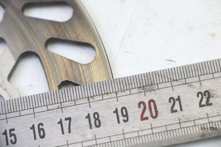 photo de TARCZA HAMULCOWA TYLNA APOLLO RFZ 125 - Inny kąt widzenia