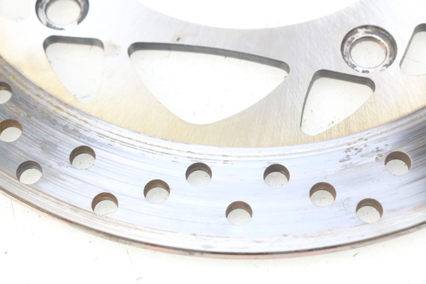 photo de TARCZA HAMULCOWA TYLNA YAMAHA XP T-MAX TMAX ABS 530 (2012 - 2015) - Zbliżenie techniczne