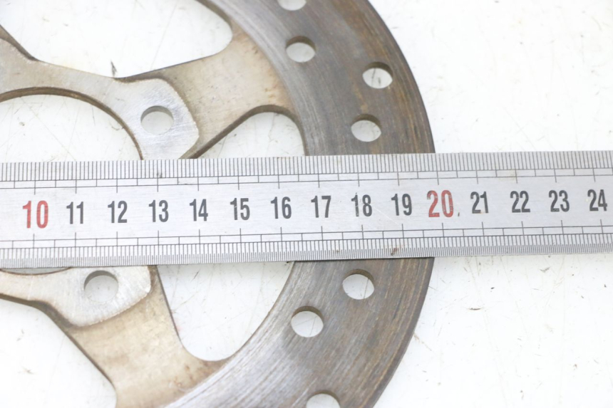 photo de TARCZA HAMULCOWA TYLNA YAMAHA YFM R RAPTOR 250 (2008 - 2014) - Zoom stanu zużycia