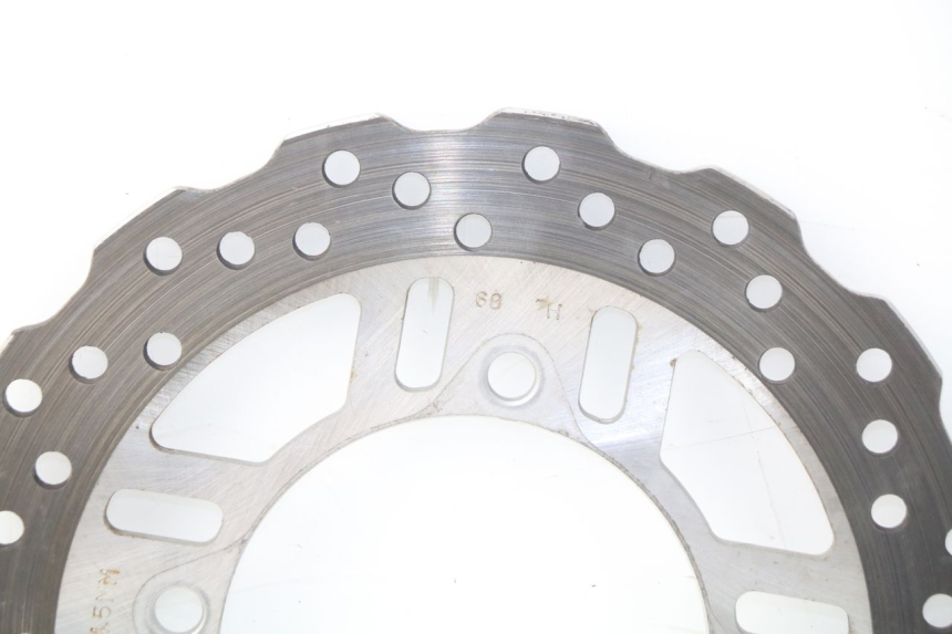 photo de TARCZA HAMULCOWA TYLNA KAWASAKI Z Z900 900 (2017 - 2019) - Zoom stanu zużycia