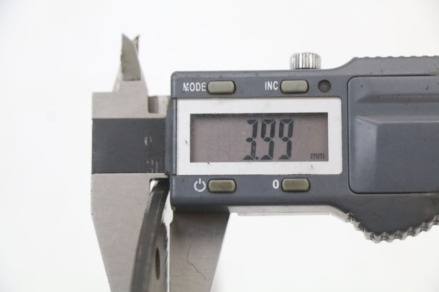 photo de PRZEDNI TARCZA HAMULCOWA KYMCO AGILITY 4T 50 (2005 - 2018) - Zbliżenie techniczne