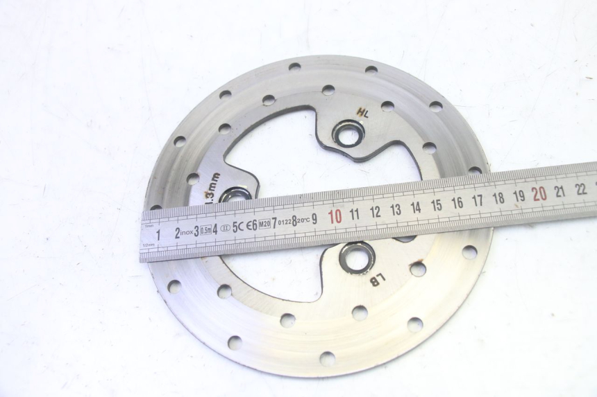 photo de TARCZA HAMULCOWA PRZEDNIA KYMCO AGILITY 4T 50 (2018 - 2022) - Zoom stanu zużycia