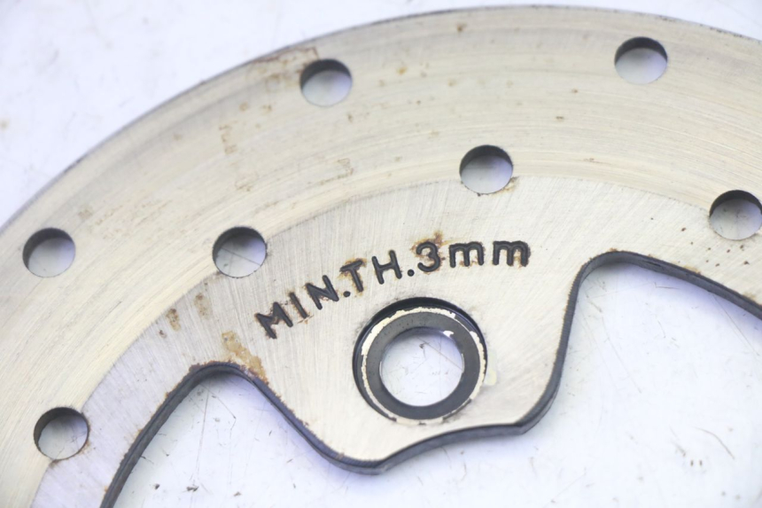 photo de TARCZA HAMULCOWA PRZEDNIA KYMCO AGILITY 4T 50 (2018 - 2022) - Zbliżenie techniczne