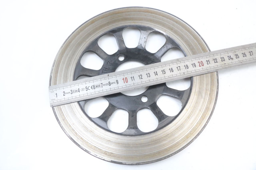 photo de TARCZA HAMULCOWA PRZEDNIA SUZUKI GN 125 (1997 - 2000) - Szczegół części