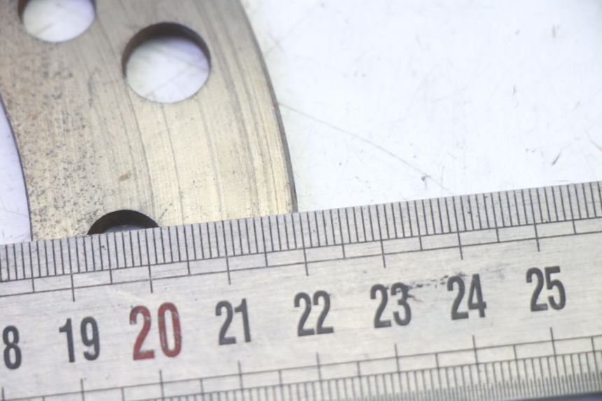 photo de TARCZA HAMULCOWA PRZEDNIA KYMCO GRAND DINK 125 (2002 - 2007) - Inny kąt widzenia