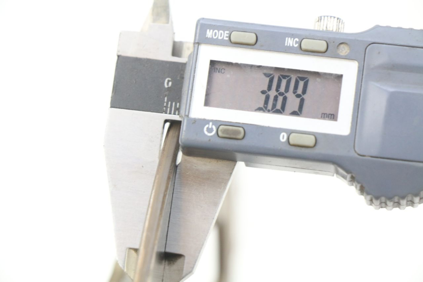 photo de PRZEDNI TARCZA HAMULCOWA HAOTIAN HT125T-2 125 - Inny kąt widzenia