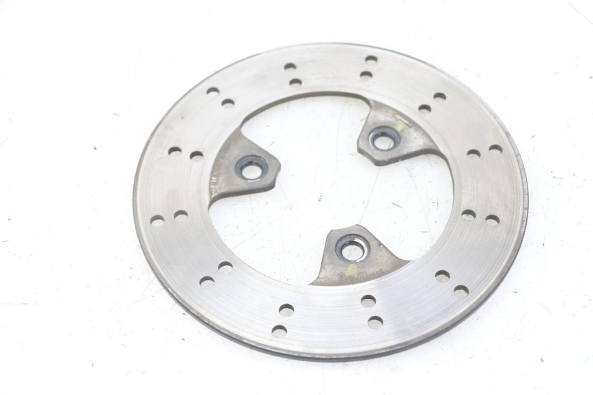 photo de PRZEDNI TARCZA HAMULCOWA PEUGEOT KISBEE 4T 50 (2018 - 2022) - Zbliżenie techniczne