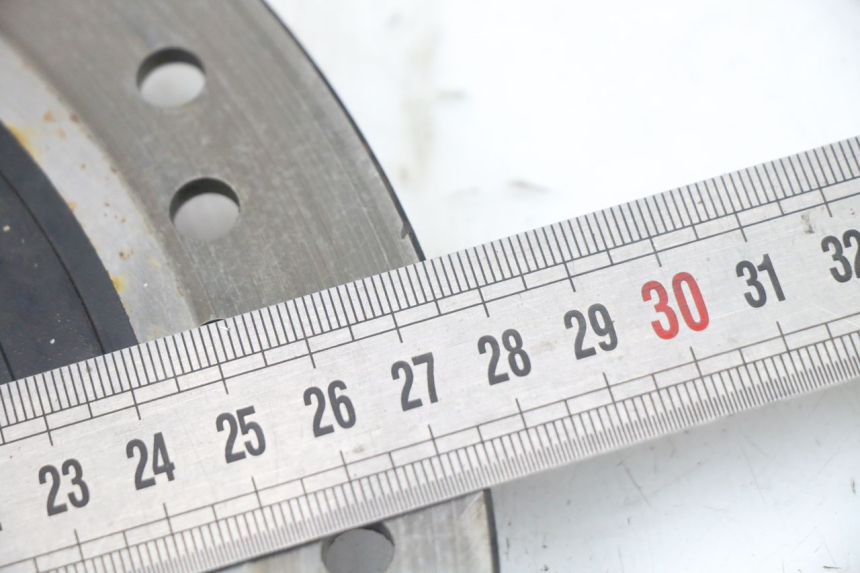 photo de TARCZA HAMULCOWA PRZEDNIA KYMCO STRYKER OFF ROAD 125 (1999 - 2005) - Inny kąt widzenia