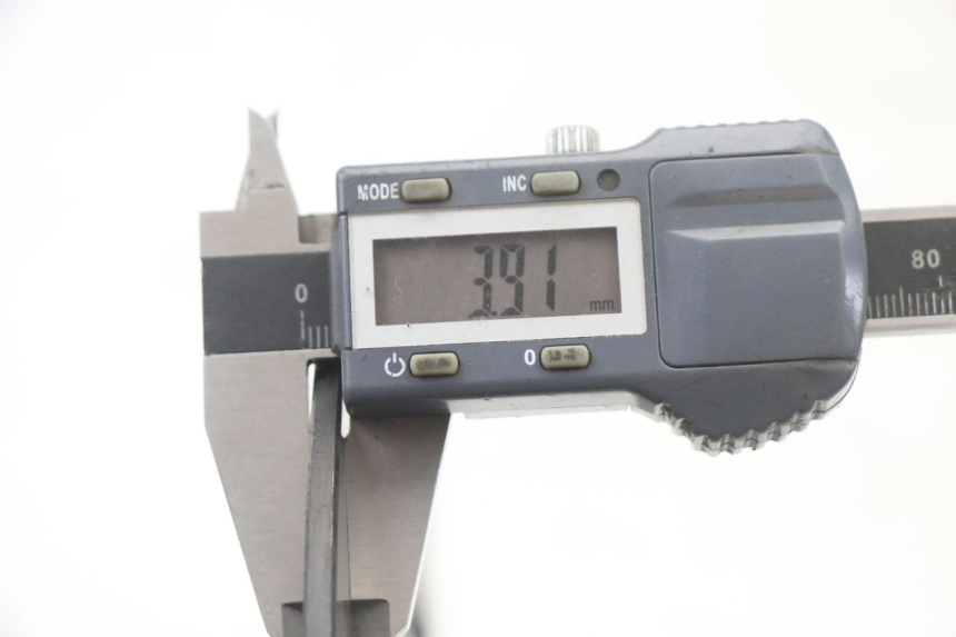 photo de TARCZA HAMULCOWA PRZEDNIA KYMCO STRYKER OFF ROAD 125 (1999 - 2005) - Punkty mocowania