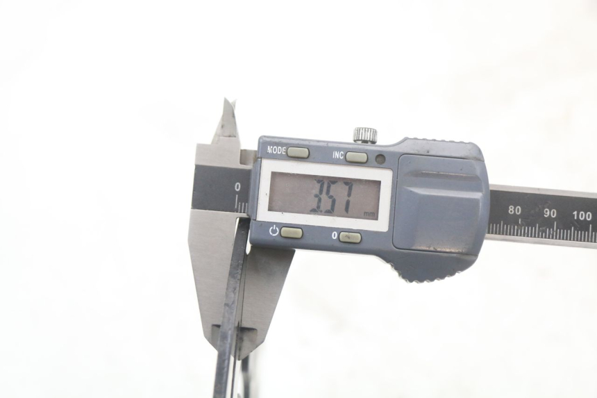 photo de PRZEDNI TARCZ HAMULCOWY MASH LEGEND'R 4T 50 (2021 - 2025) - Widok ogólny