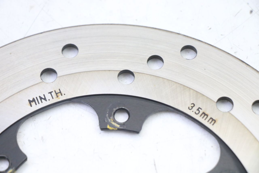 photo de TARCZA HAMULCOWA PRZEDNIA PIAGGIO NEW TYPHOON 50 (2018 - 2021) - Zbliżenie techniczne