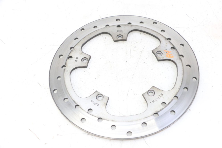 photo de TARCZA HAMULCOWA PRZEDNIA GILERA NEXUS 125 (2009 - 2013) - Zbliżenie techniczne