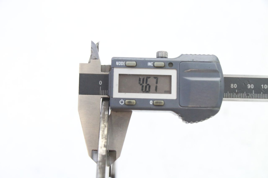 photo de TARCZA HAMULCOWA PRZEDNIA GILERA NEXUS 125 (2009 - 2013) - Punkty mocowania