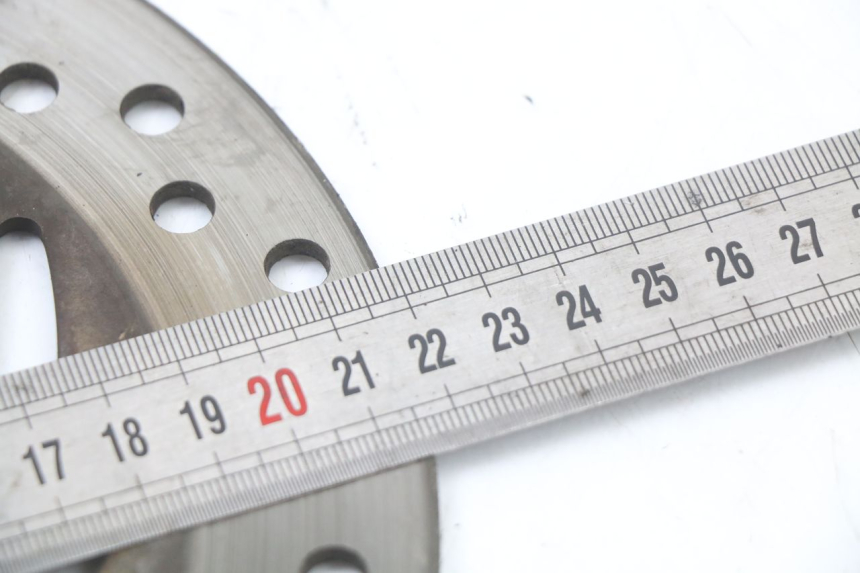 photo de TARCZA HAMULCOWA PRZEDNIA HONDA PCX (JF28) 125 (2009 - 2011) - Inny kąt widzenia