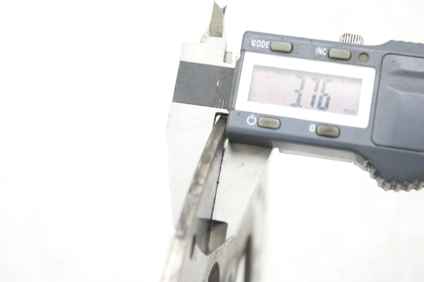 photo de TARCZA HAMULCOWA PRZEDNIA PEUGEOT SATELIS 125 (2010 - 2012) - Zoom stanu zużycia