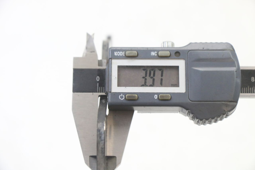 photo de PRZEDNI TARCZ HAMULCOWY SMALL MX THUNDER 250 - Zbliżenie techniczne