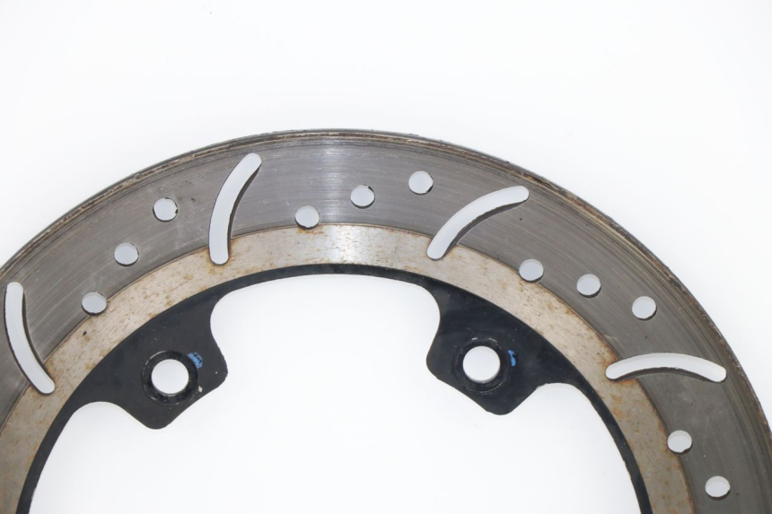 photo de PRZEDNI TARCZA HAMULCOWA TGB X-MOTION XMOTION 125 (2008 - 2014) - Inny kąt widzenia