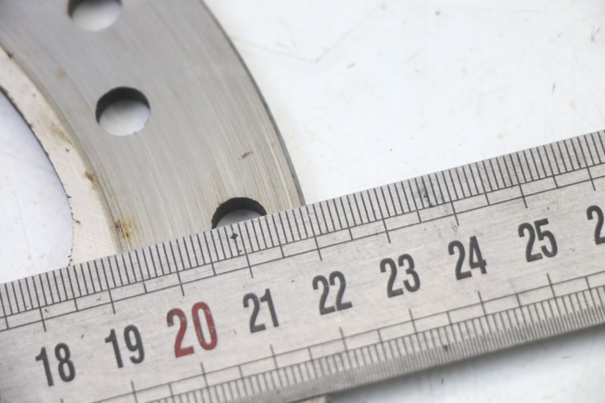 photo de PRZEDNI TARCZA HAMULCOWA YAMAHA WHY 50 (1998 - 2000) - Inny kąt widzenia