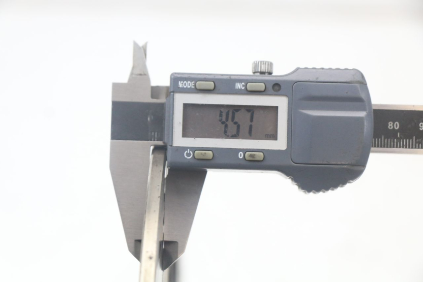 photo de TARCZA HAMULCOWA PRZEDNIA YAMAHA XMAX X-MAX 125 (2006 - 2009) - Zbliżenie techniczne