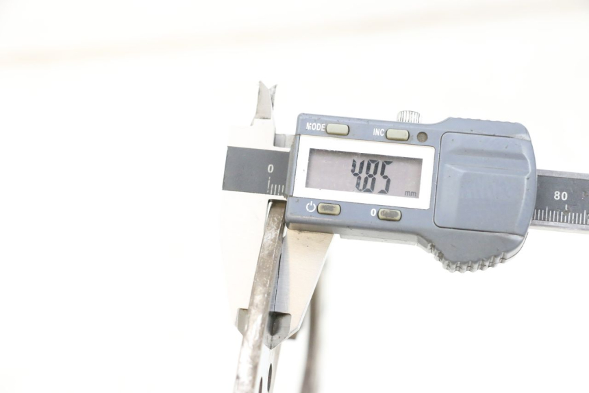 photo de TARCZA HAMULCOWA PRZEDNIA YAMAHA XMAX X-MAX 125 (2006 - 2009) - Szczegół części